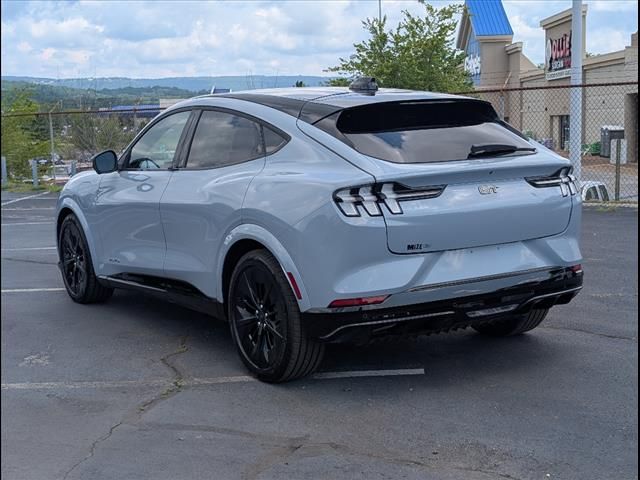 2025 Ford Mustang Mach-E GT photo 4