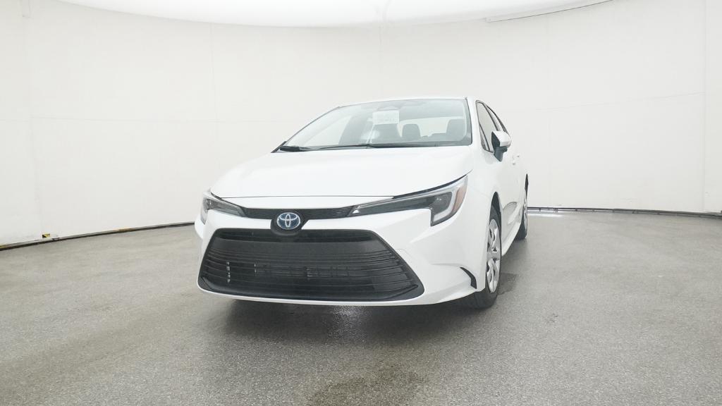 2025 Toyota Corolla Hybrid LE photo 4
