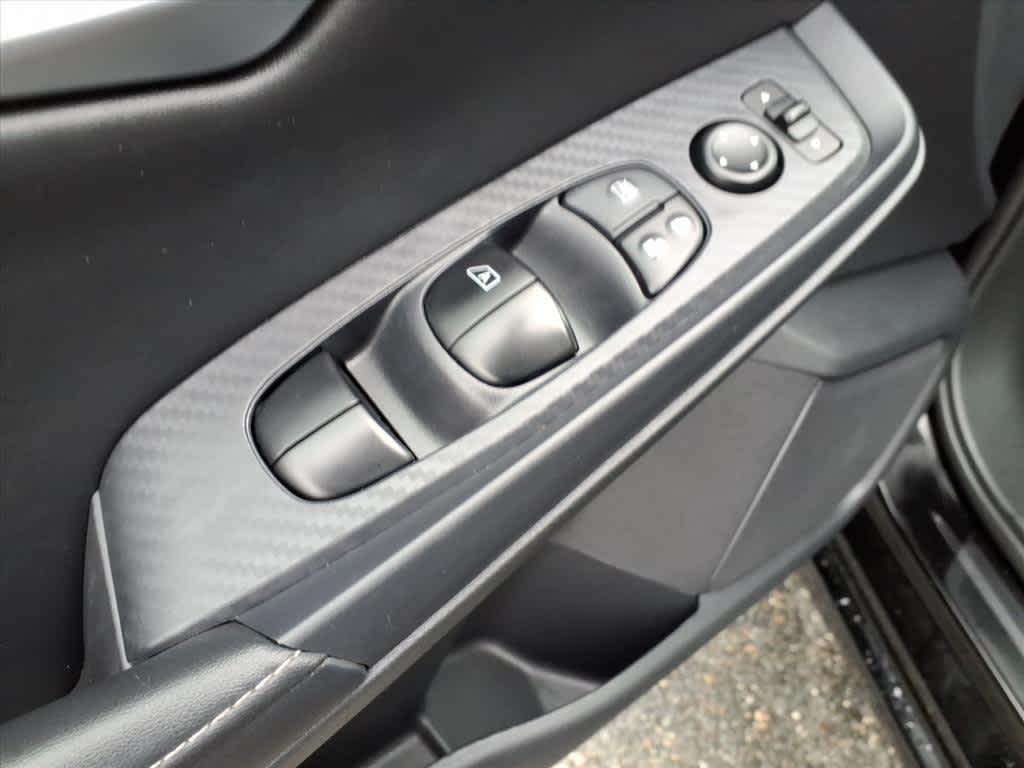 2024 Nissan Sentra SV photo 16