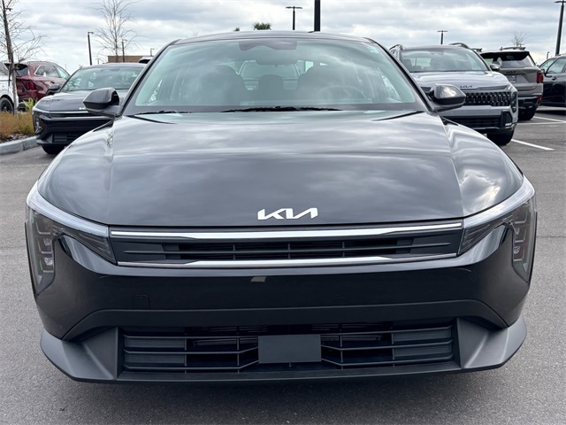 2025 Kia K4 LX photo 2