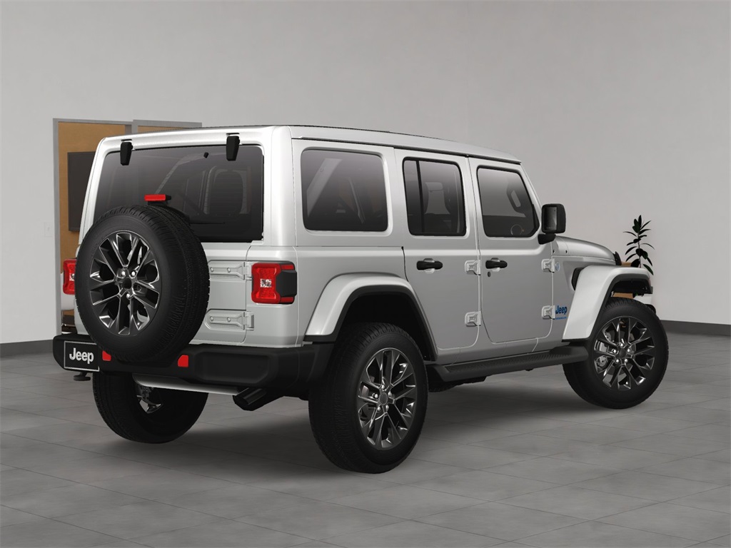 2025 Jeep Wrangler Sahara 4xe photo 5
