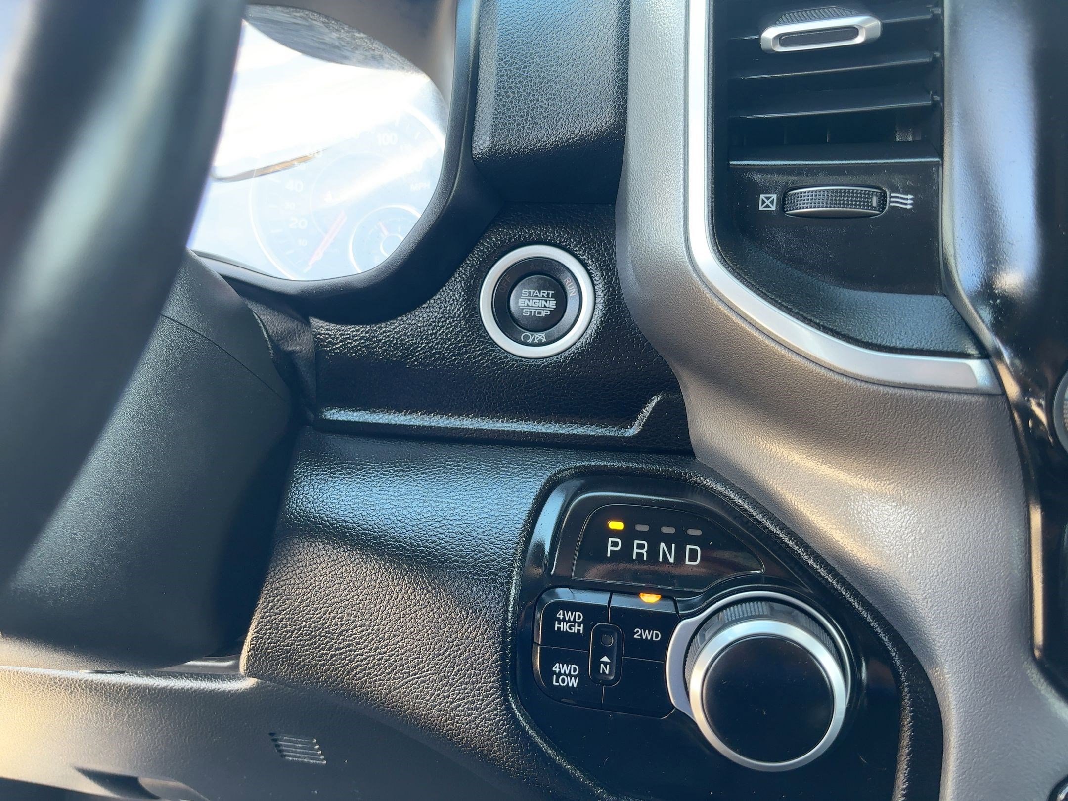 2024 Ram 2500 Big Horn photo 16