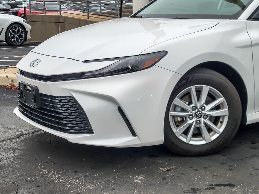 2025 TOYOTA CAMRY - Image 1