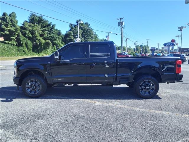 2024 Ford F-250 Lariat photo 2