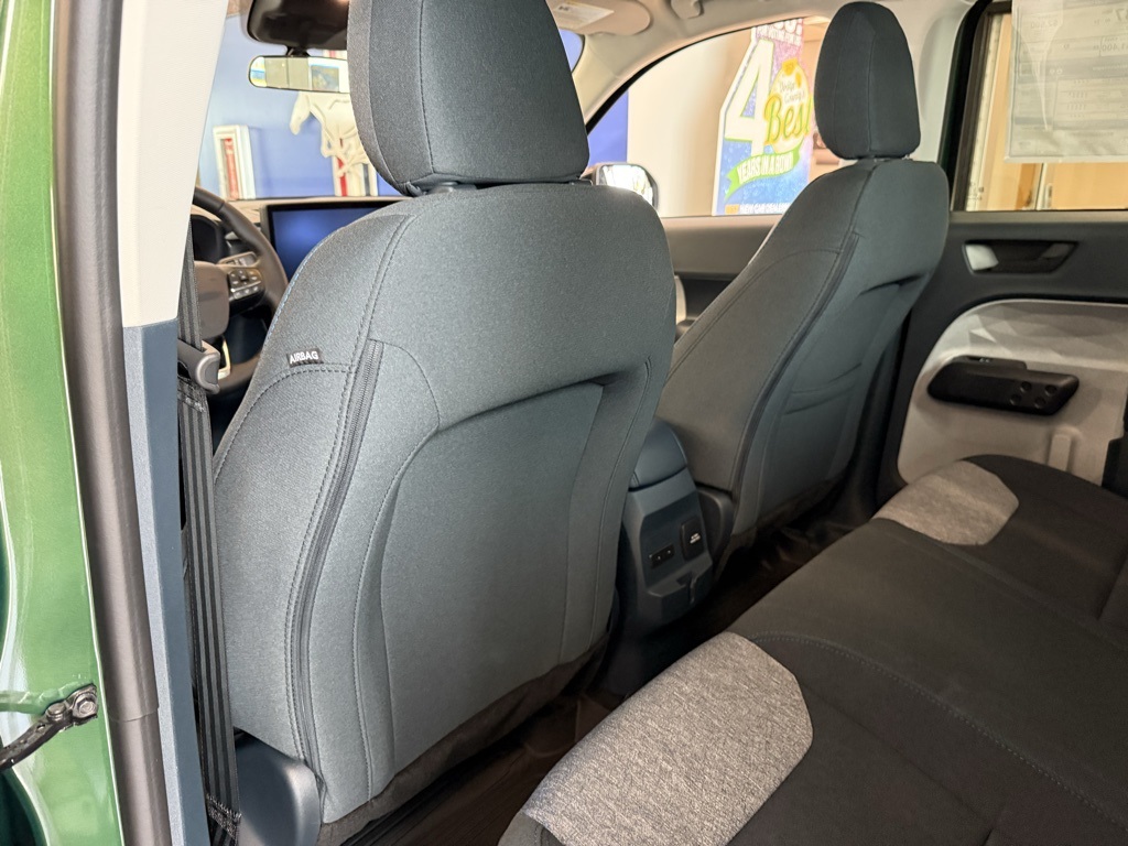 2025 Ford Maverick XLT photo 44