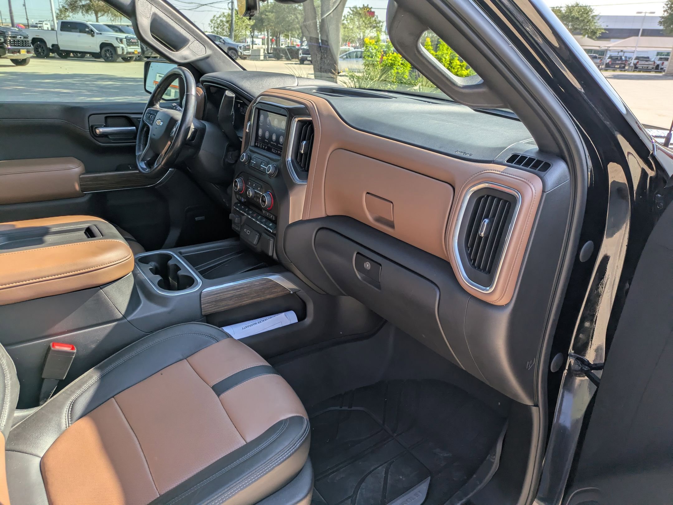 2021 Chevrolet Silverado 1500 High Country photo 28