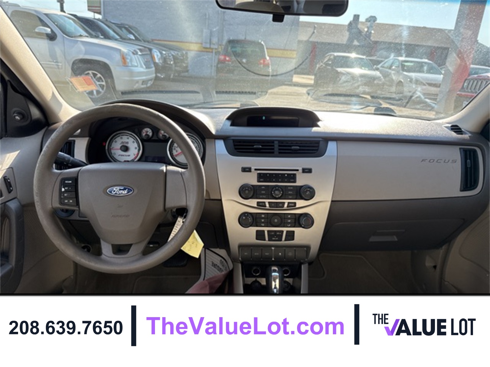 2010 Ford Focus SE photo 12