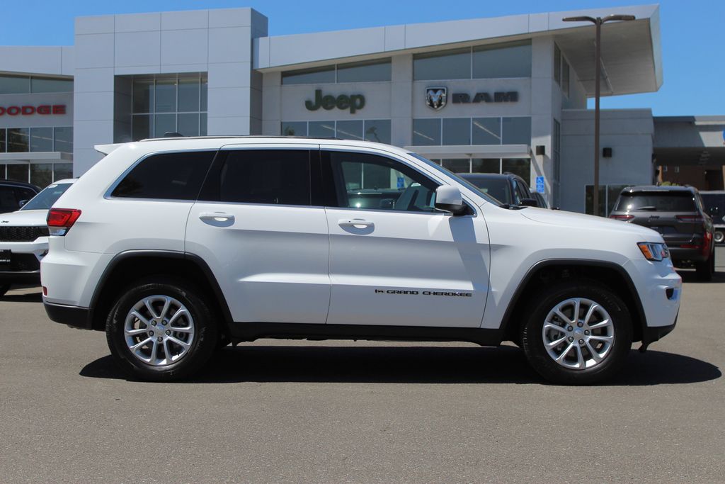 2022 Jeep Cherokee Laredo photo 5