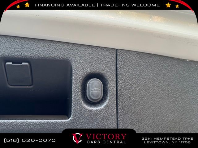 2020 Cadillac Escalade Luxury photo 11