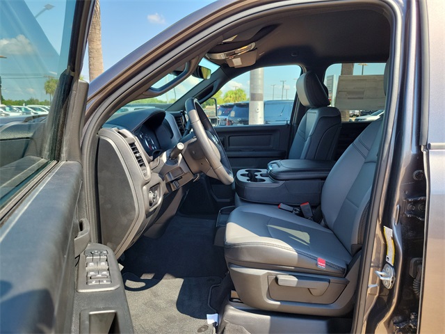 2026 Ram 2500 Tradesman photo 11