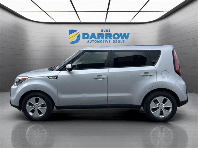 Used 2016 Kia Soul Base with VIN KNDJN2A25G7868496 for sale in Milwaukee, WI