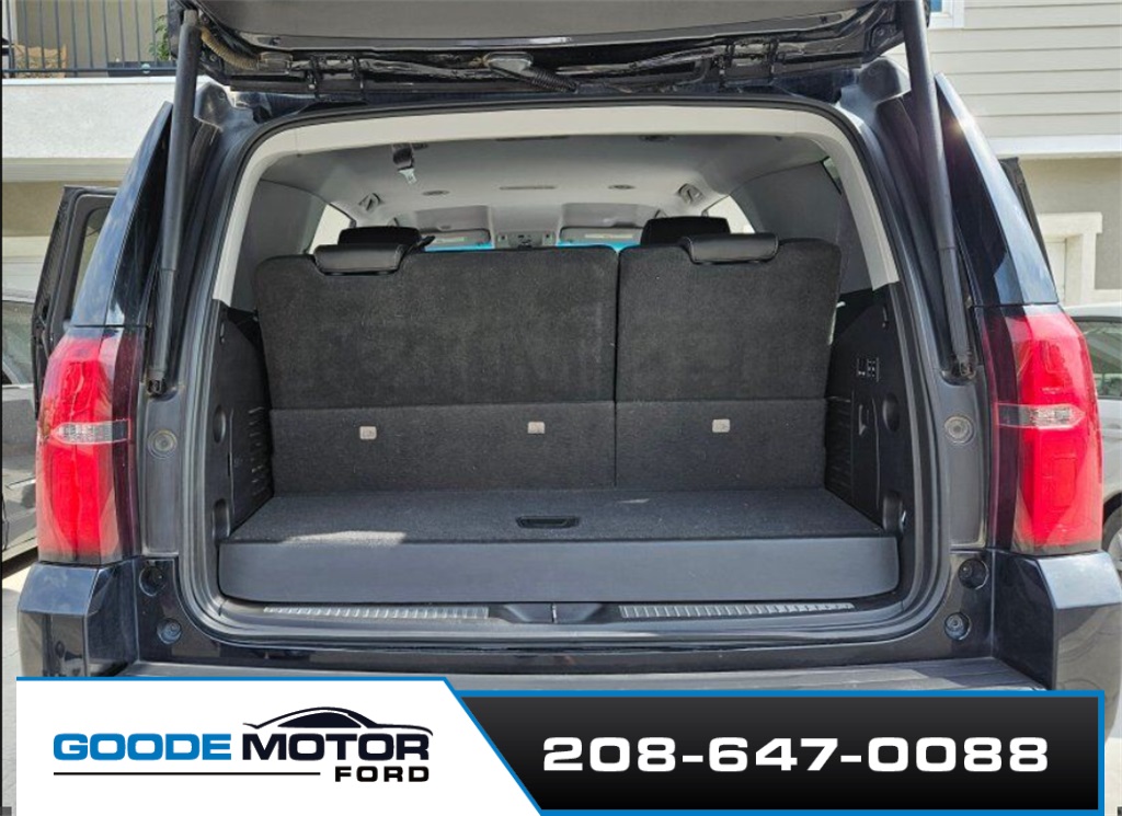 2015 Chevrolet Tahoe LTZ photo 4