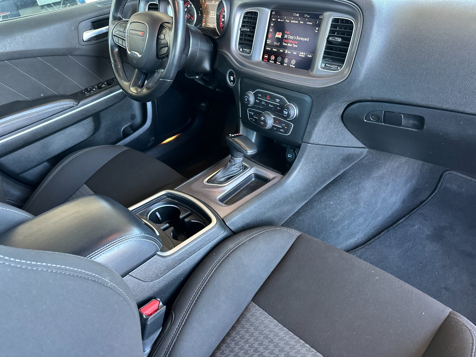 2023 Dodge Charger R/T photo 14