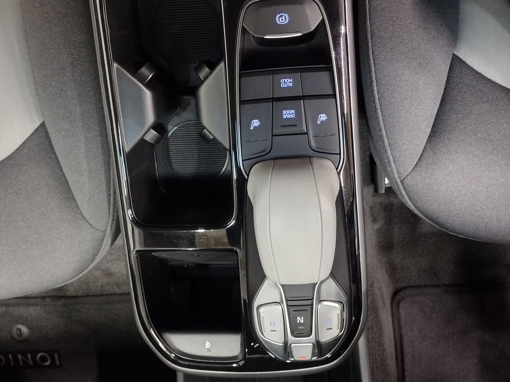 2020 Hyundai Ioniq Electric SE photo 23
