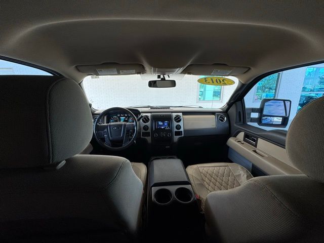 2013 Ford F-150 XLT photo 24