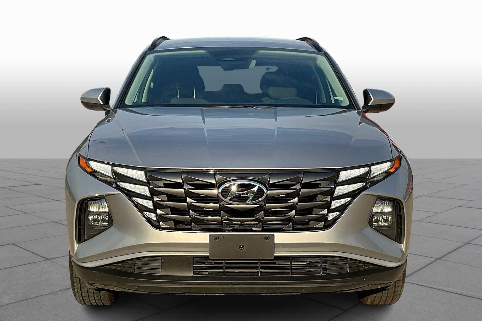 2024 Hyundai Tucson SEL photo 2