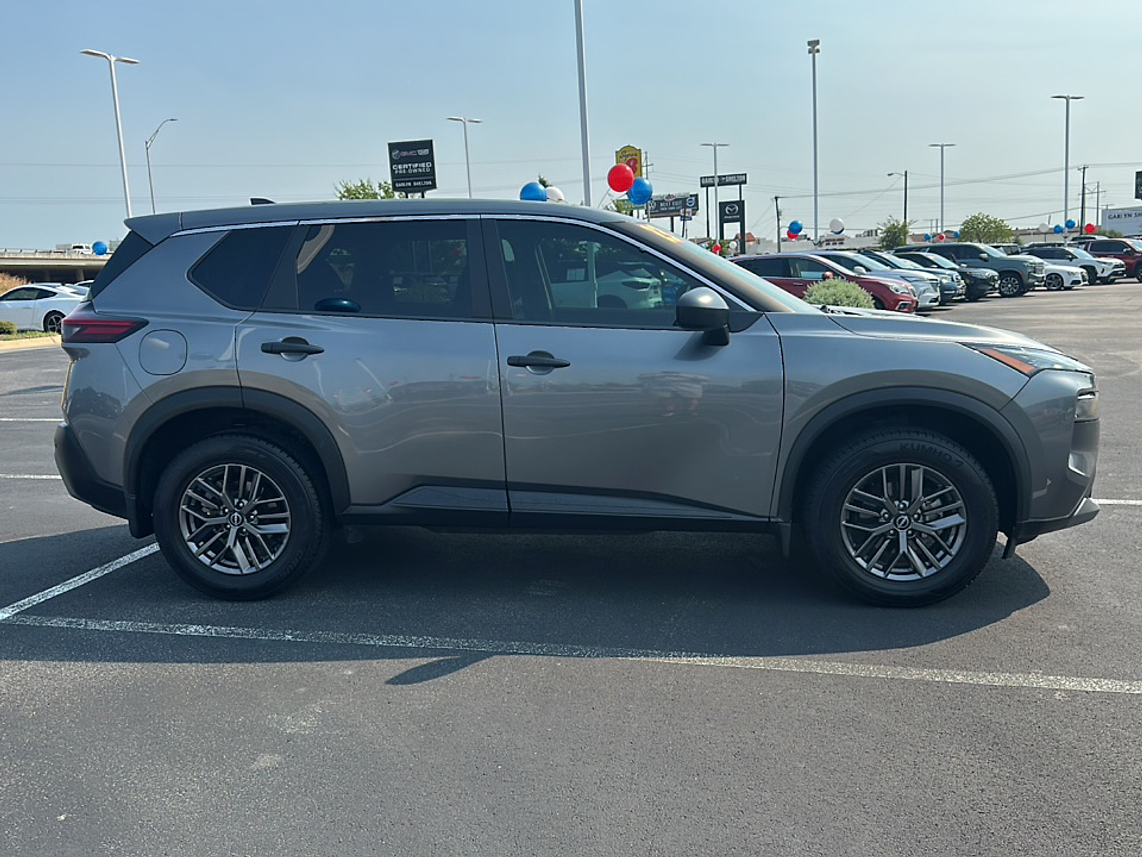 2023 Nissan Rogue S AWD photo 3