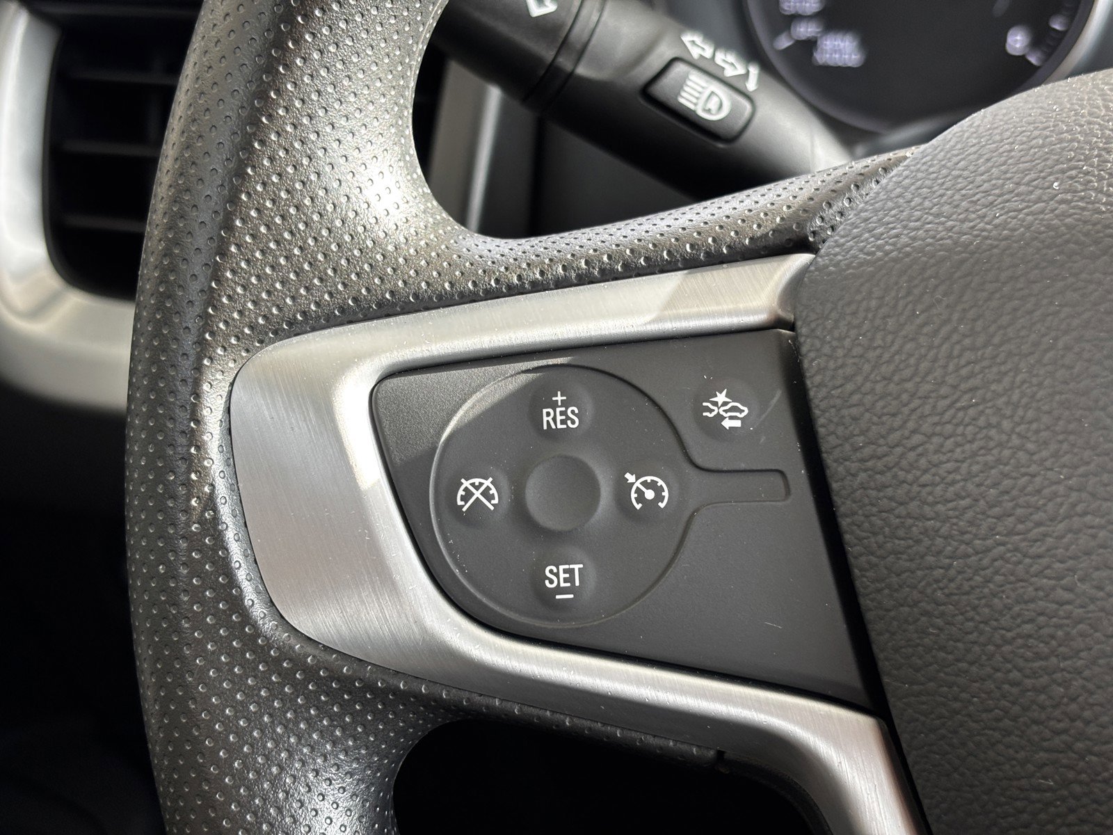 2023 Gmc Terrain SLE photo 17