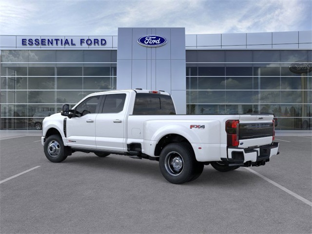 2025 Ford F-350 Platinum photo 4