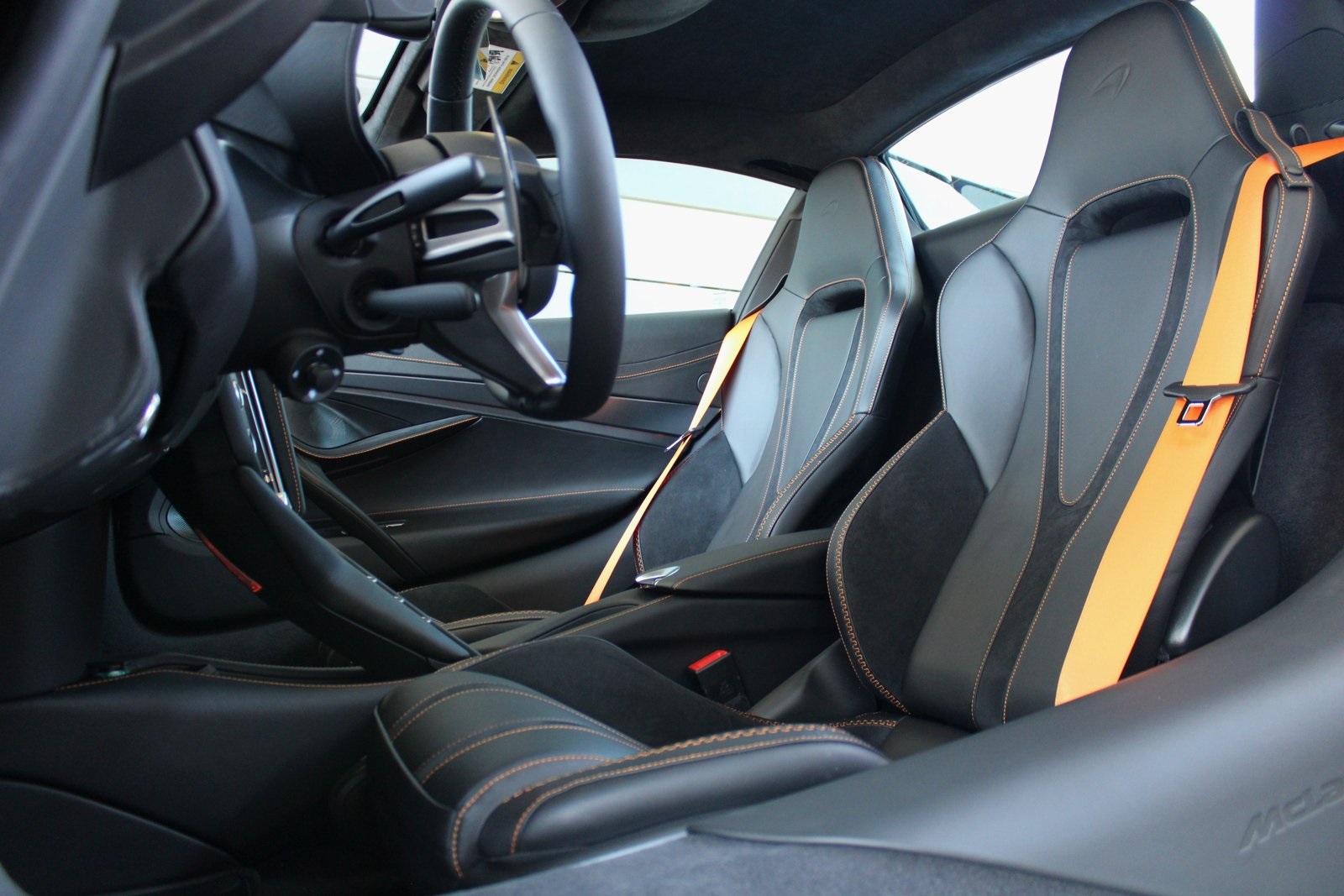 2025 Mclaren 750S Spider photo 3