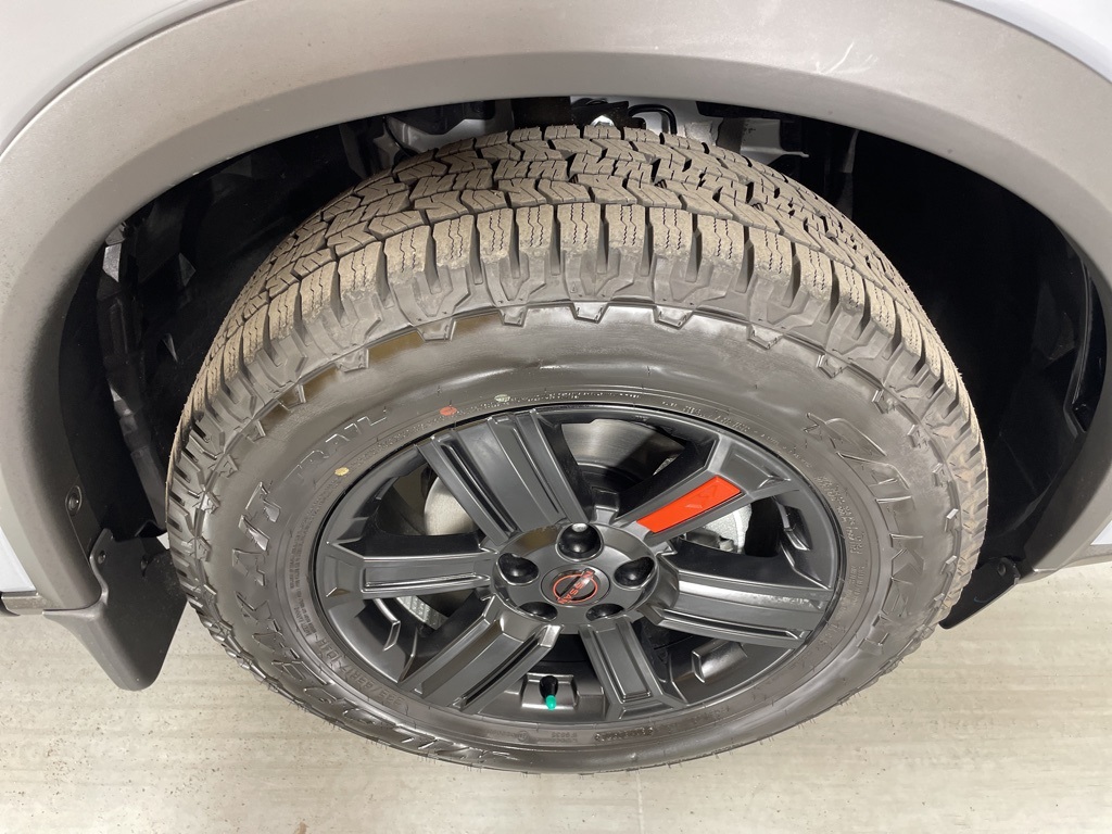 2026 Nissan Rogue SV photo 11