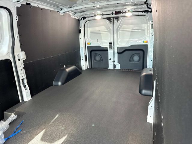 2025 Ford Transit photo 8