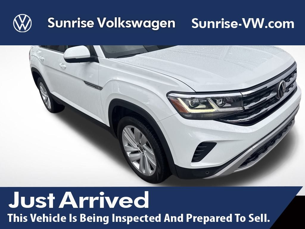 2022 Volkswagen Atlas Cross Sport SE w/Tech's photo