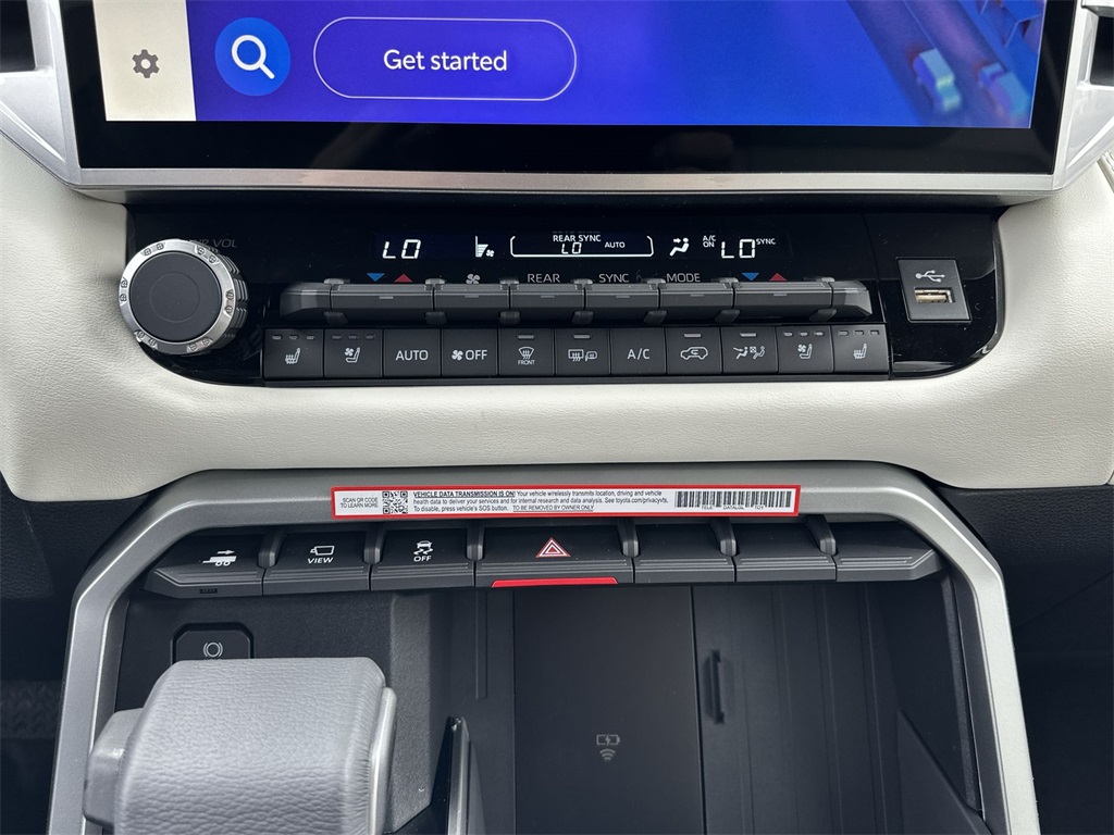 2025 Toyota Sequoia Capstone photo 21