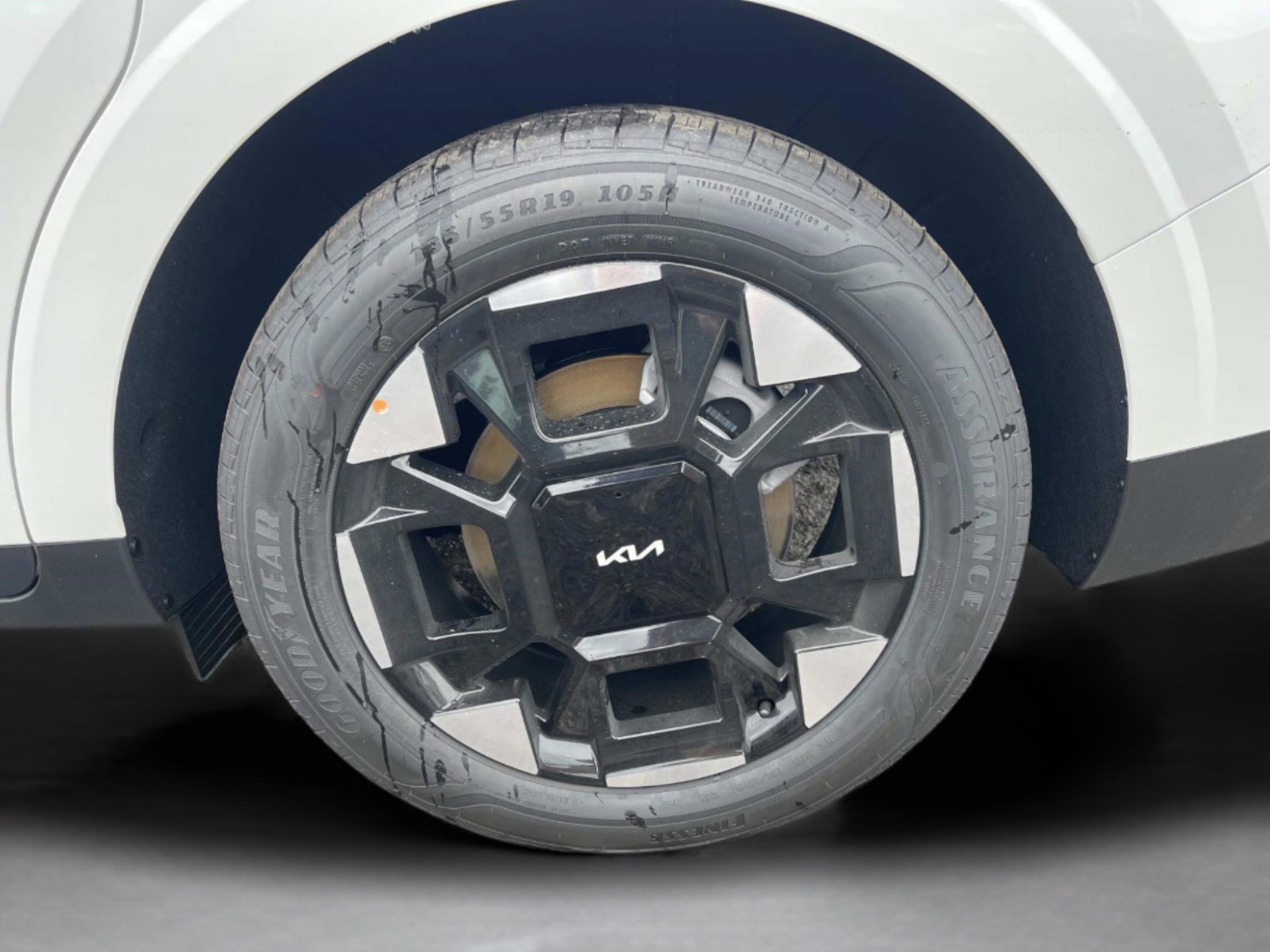 2026 Kia Carnival EX photo 10