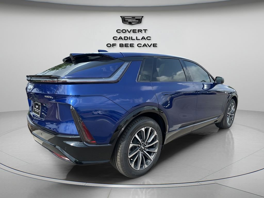 2025 Cadillac Lyriq Sport photo 9