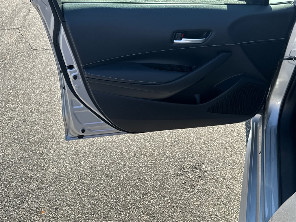 2022 Toyota Corolla SE photo 10