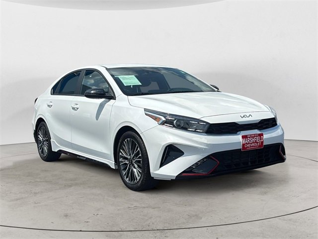 2023 Kia Forte GT-Line's photo
