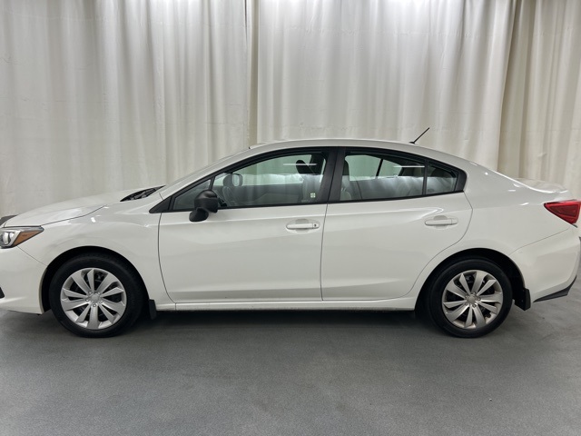2022 Subaru Impreza Base photo 2
