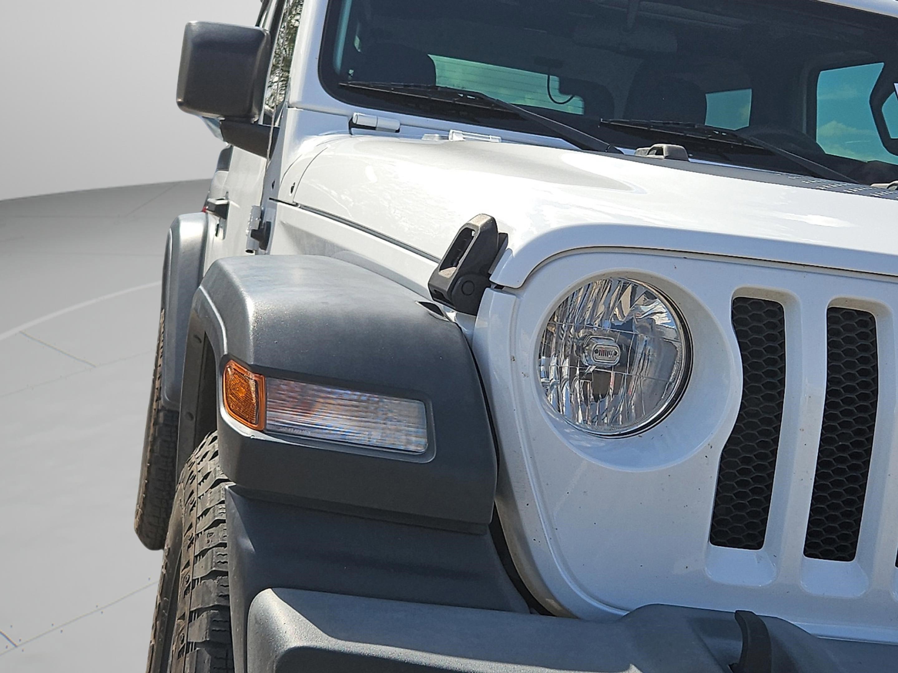2021 Jeep Wrangler Sport photo 3