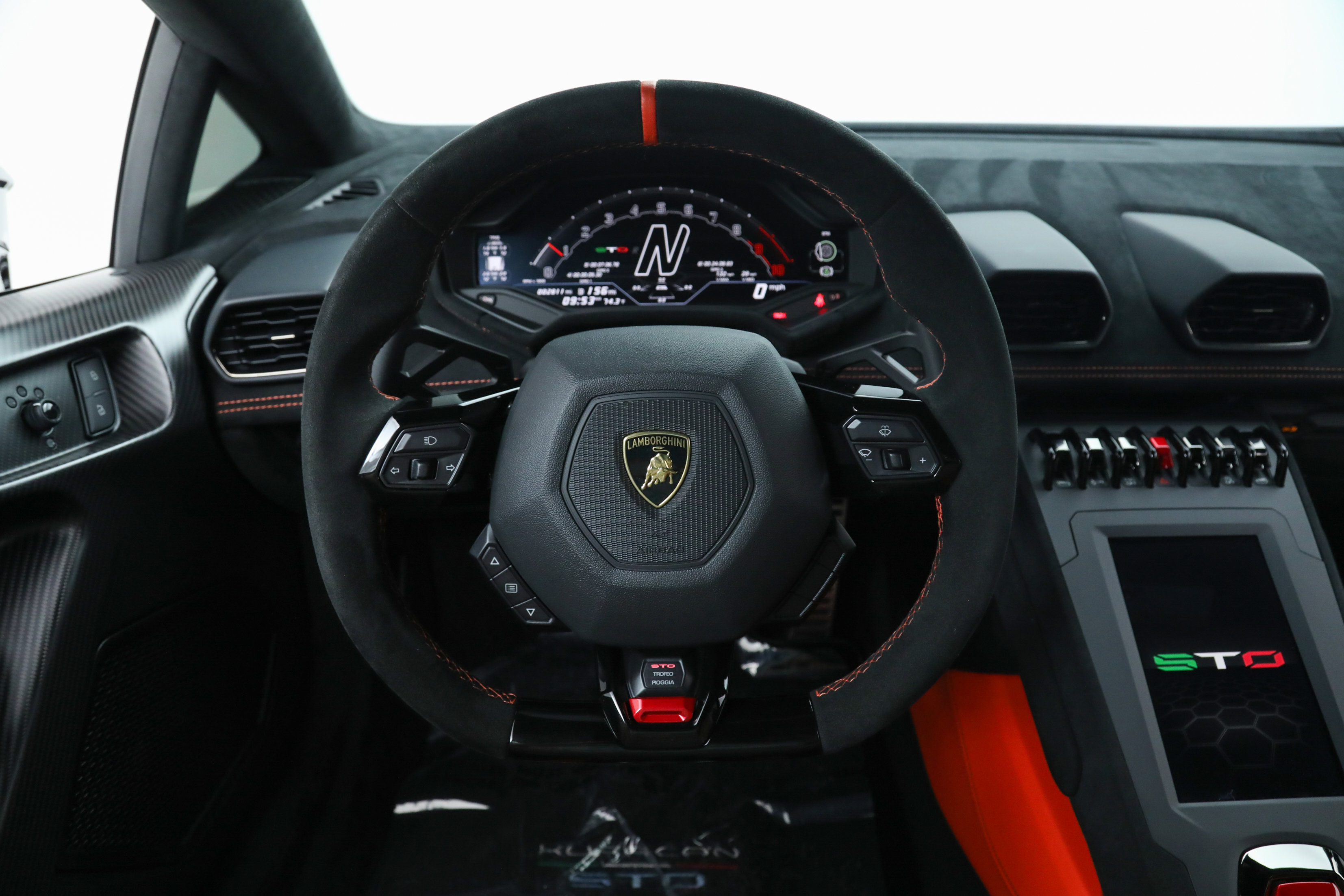 2022 Lamborghini Huracan STO photo 30