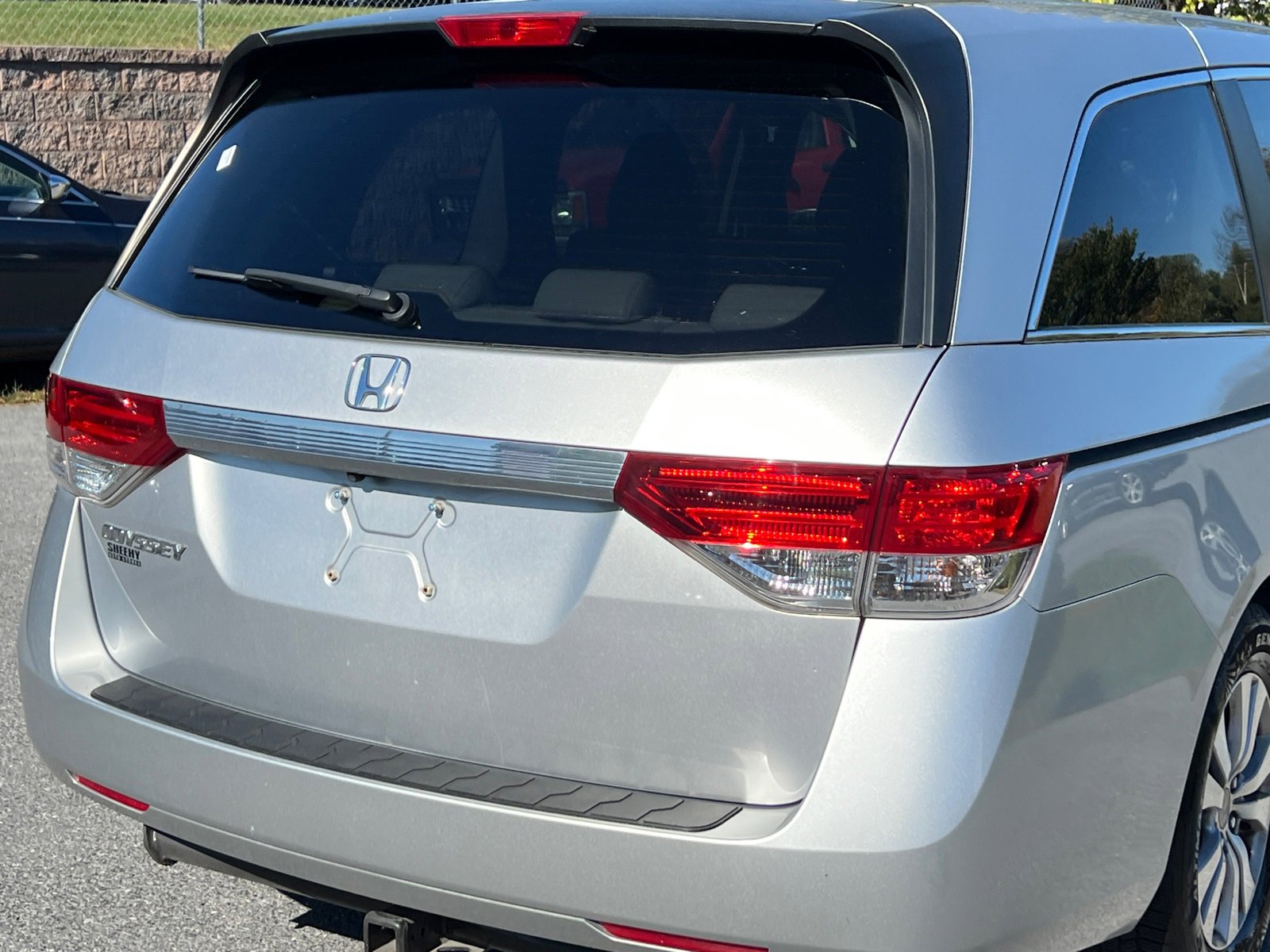 2015 Honda Odyssey EX-L photo 6