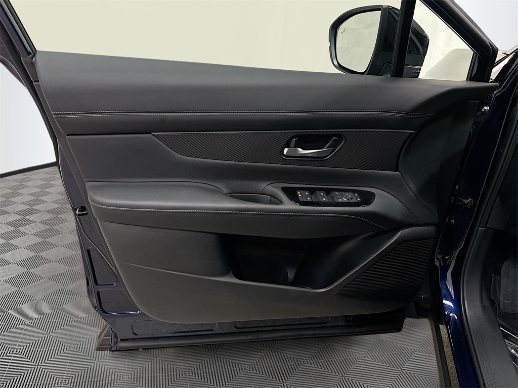 2025 Nissan Murano SV photo 21