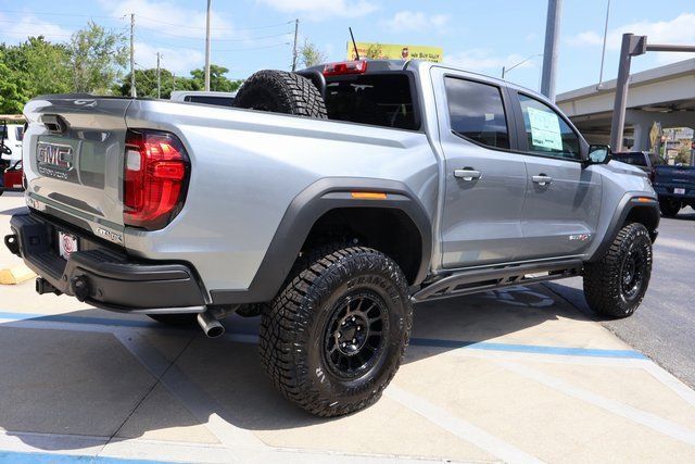 2024 Gmc Canyon AT4X photo 8
