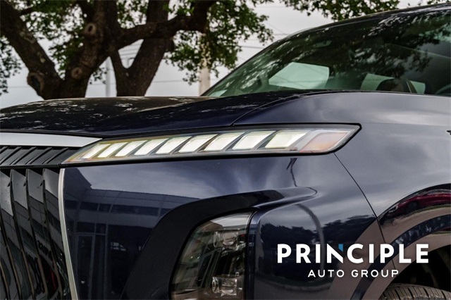 2025 Infiniti QX80 Sensory photo 3
