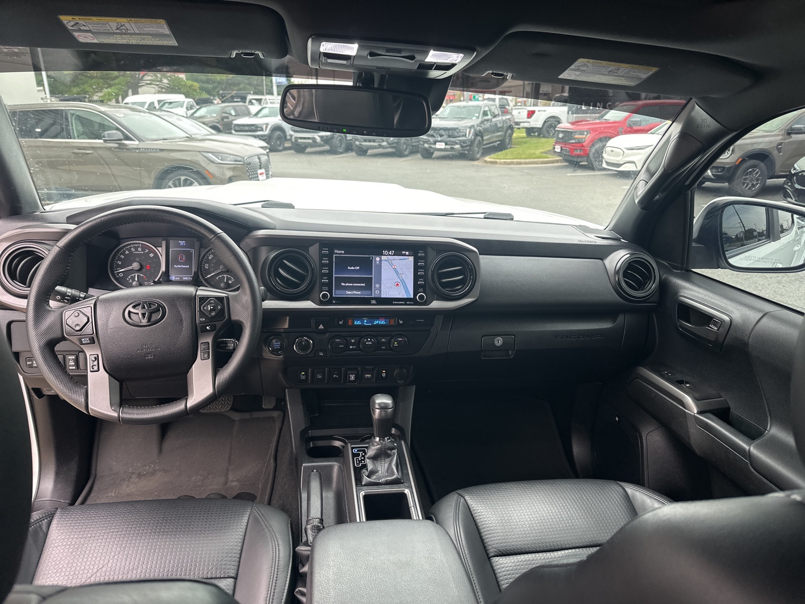 2021 Toyota Tacoma TRD Off-Road photo 3