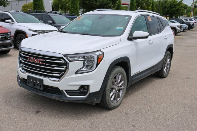 2024 Gmc Terrain SLT photo 2