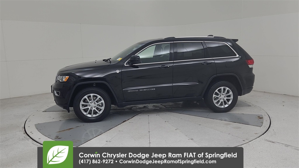 2021 Jeep Grand Cherokee Laredo E photo 4