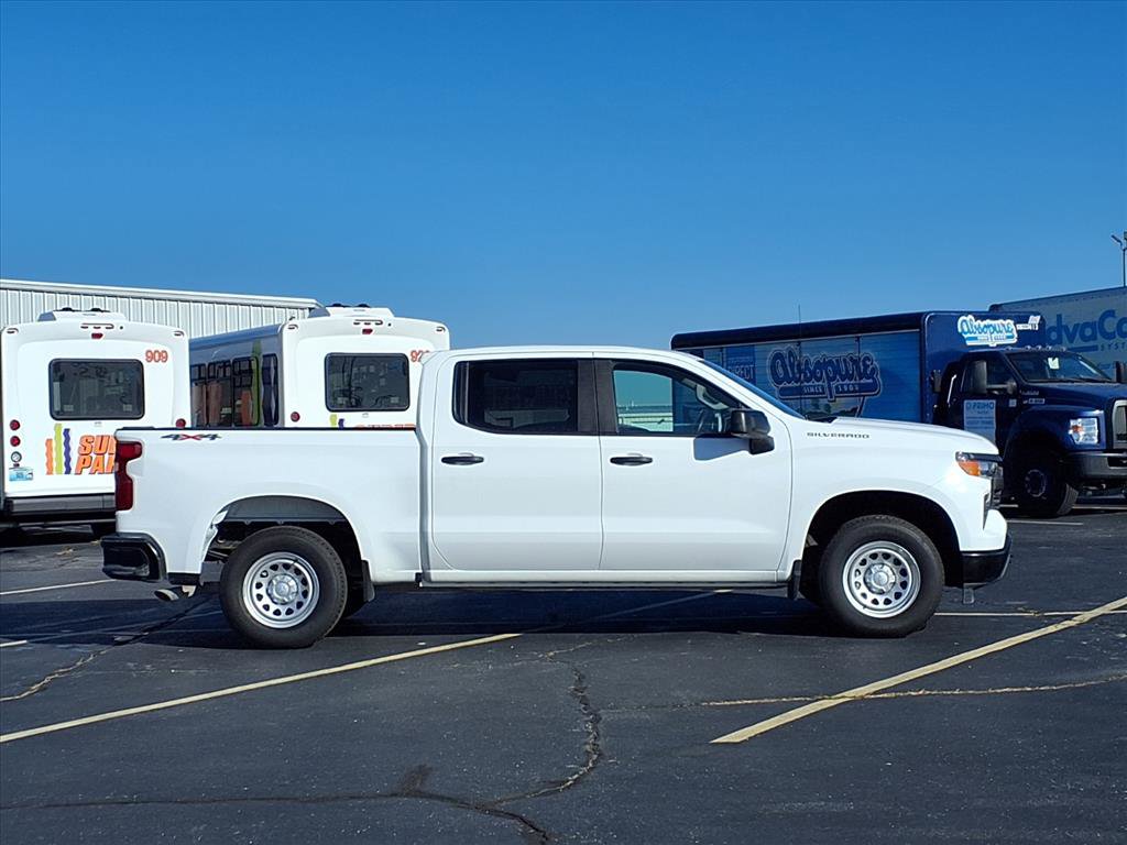 2022 Chevrolet Silverado 1500 Work Truck photo 3