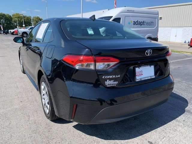 2023 Toyota Corolla LE photo 5
