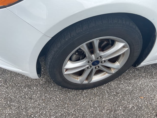 2018 Ford Fusion SE photo 4