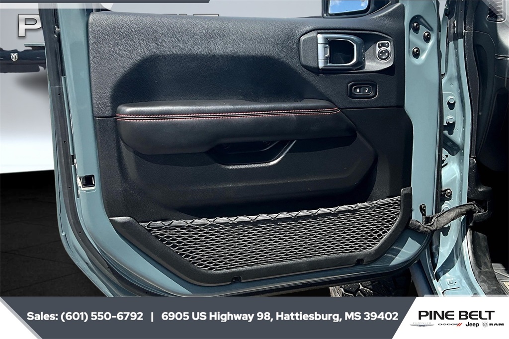2024 Jeep Wrangler Rubicon 392 photo 15