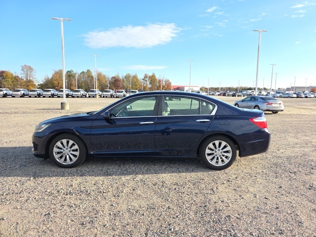 2015 Honda Accord EX-L photo 2