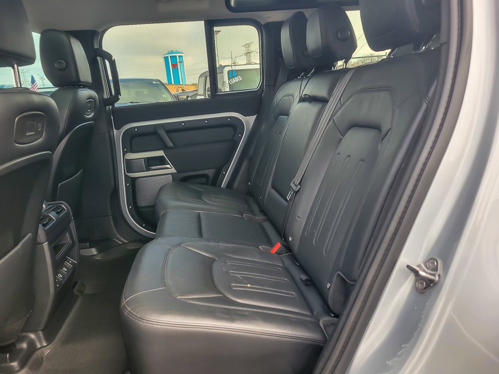 2021 LAND ROVER DEFENDER - Image 11