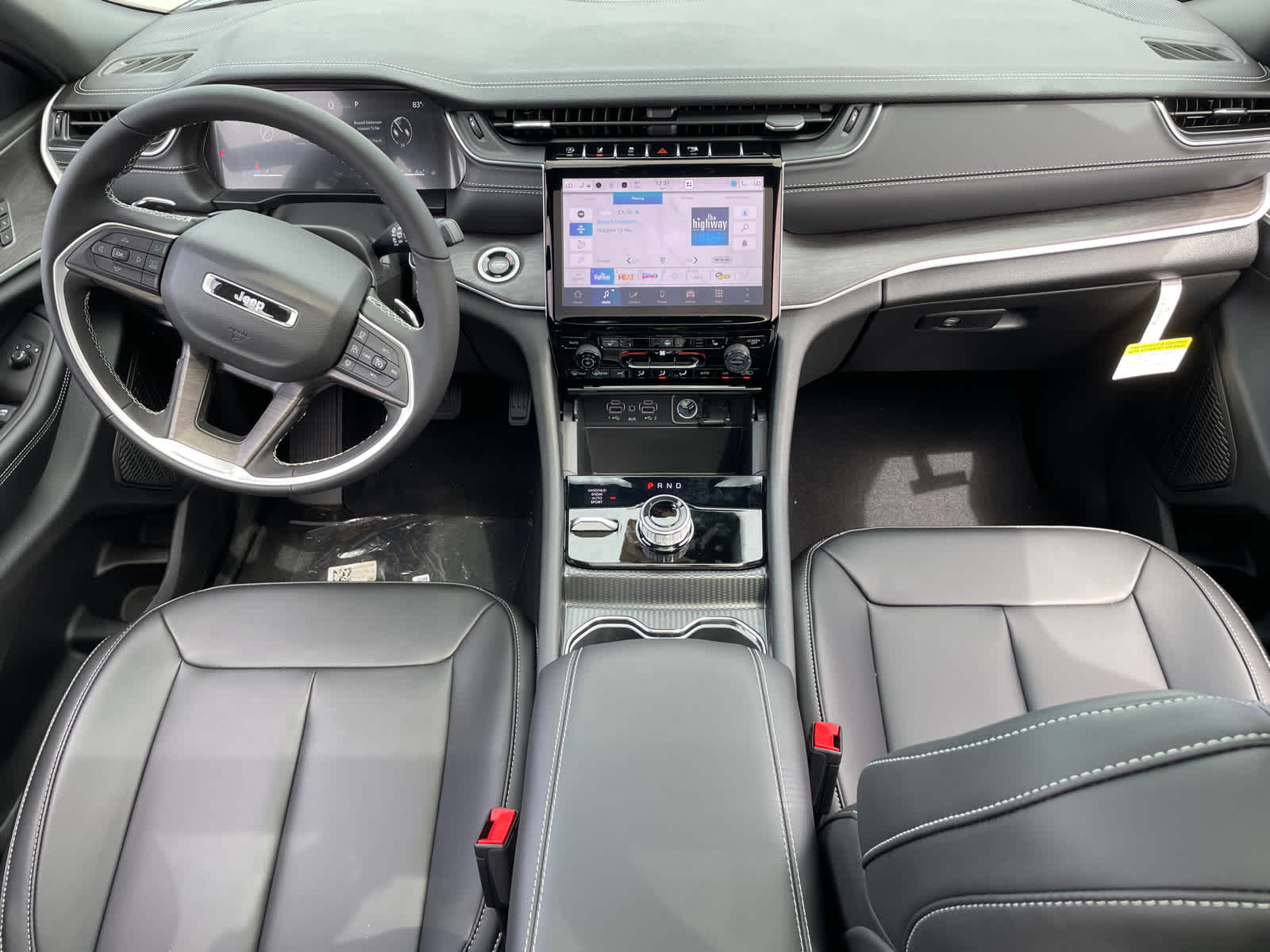 2025 Jeep Grand Cherokee Limited photo 14