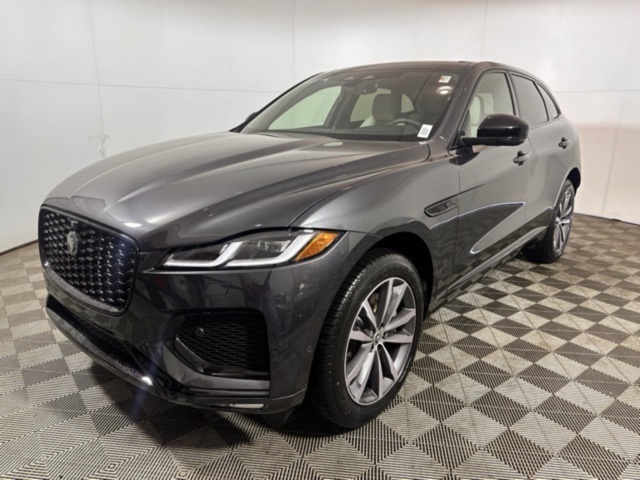 2026 Jaguar F-Pace R-Dynamic S's photo
